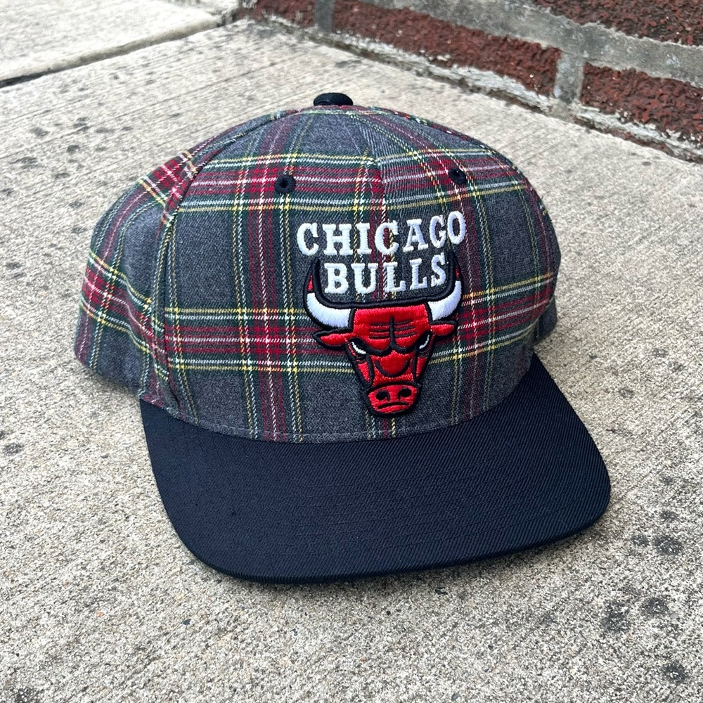 MITCHELL & NESS 2015 CHICAGO BULLS BASKETBALL CAP Size OS